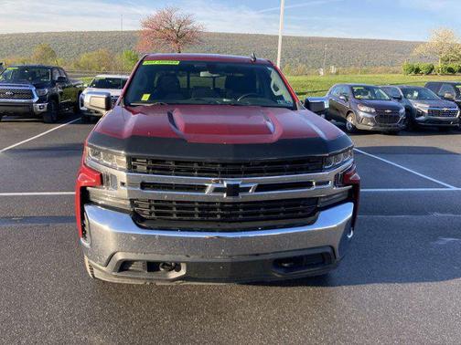 Cajun Red Tintcoat 2019 Chevrolet Silverado 1500 LT