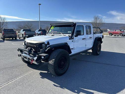2025 Jeep Gladiator Nighthawk