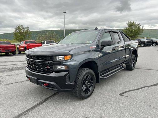 Shadow Gray Metallic 2019 Chevrolet Silverado 1500 Custom Trail Boss