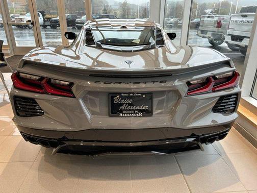 2025 Chevrolet Corvette Stingray w/1LT