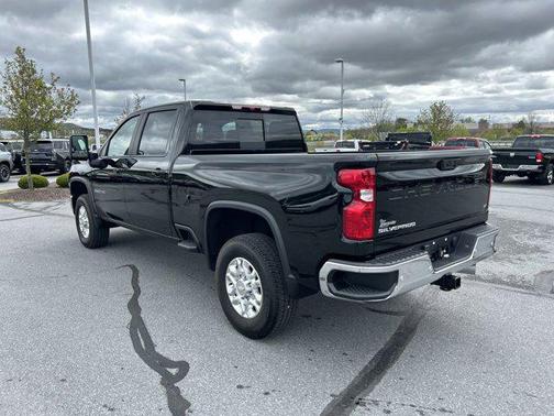 Black 2024 Chevrolet Silverado 2500 LT