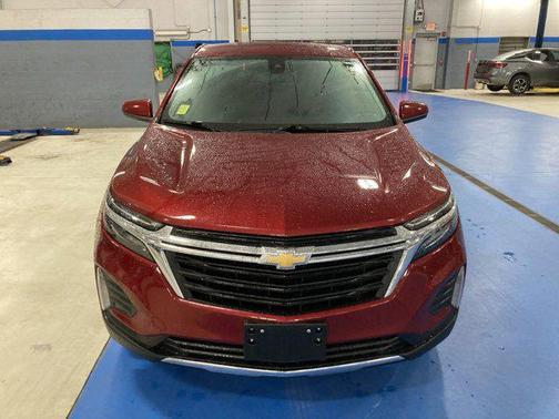 Radiant Red Tintcoat 2024 Chevrolet Equinox 1LT