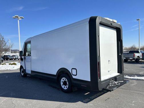 2025 Chevrolet BrightDrop 600 eAWD 600