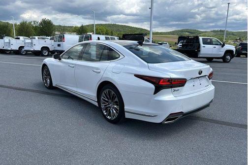 2023 Lexus LS 500 Base