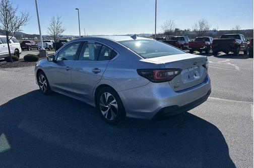 2022 Subaru Legacy Premium