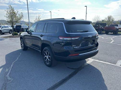 Midnight Sky 2024 Jeep Grand Cherokee L Limited