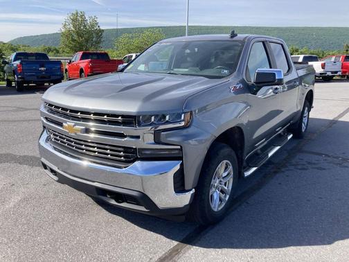 Satin Steel Metallic 2019 Chevrolet Silverado 1500 LT