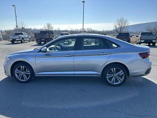 2023 Volkswagen Jetta 1.5T SE