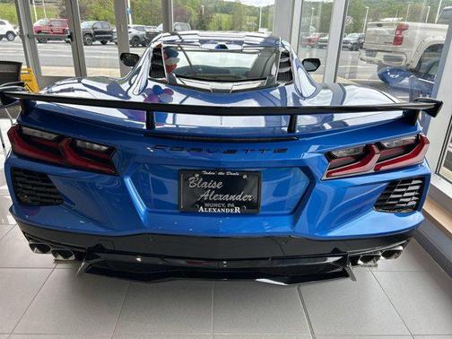 Riptide Blue Metallic 2026 Chevrolet Corvette Stingray w/3LT