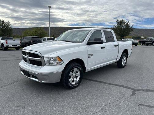2023 RAM 1500 Classic SLT