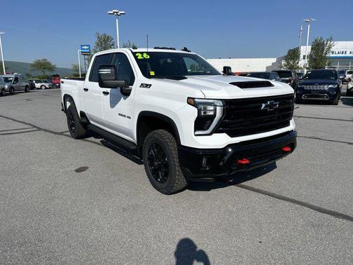 Summit White 2026 Chevrolet Silverado 2500 LT