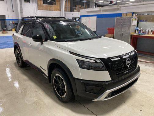 2024 Nissan Pathfinder Rock Creek 4WD