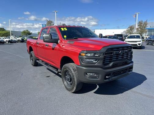 Molten Red Pearlcoat 2025 RAM 2500 Tradesman Crew Cab 4x4 6'4' Box