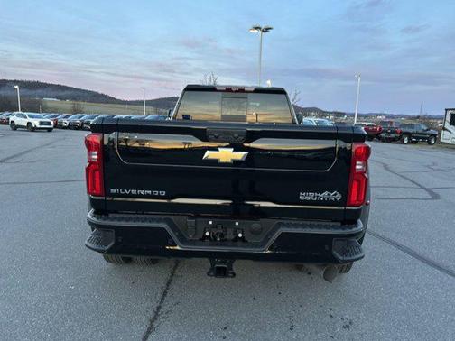 2026 Chevrolet Silverado 3500 High Country