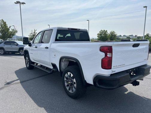 2025 Chevrolet Silverado 2500 Custom