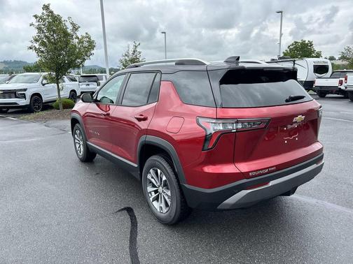 Radiant Red Tintcoat 2026 Chevrolet Equinox 1LT