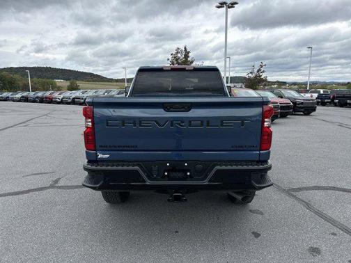 2026 Chevrolet Silverado 2500 Custom