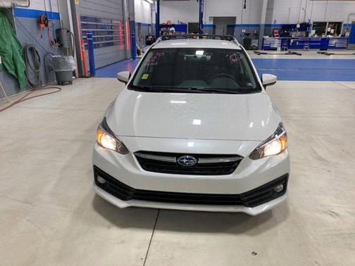 Crystal White Pearl 2023 Subaru Impreza Premium