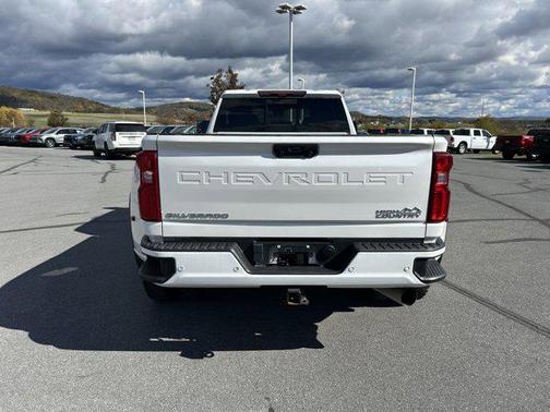 2024 Chevrolet Silverado 3500 High Country