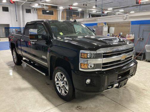 2019 Chevrolet Silverado 2500 High Country