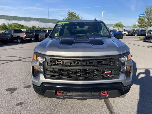 Sterling Gray Metallic 2024 Chevrolet Silverado 1500 Custom Trail Boss