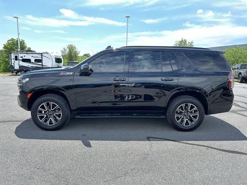 Black 2022 Chevrolet Tahoe 4WD Z71