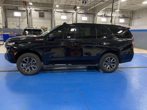 Black 2022 Chevrolet Tahoe 4WD Z71