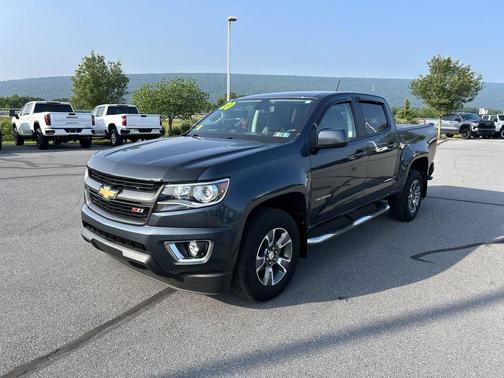Shadow Gray Metallic 2020 Chevrolet Colorado Z71