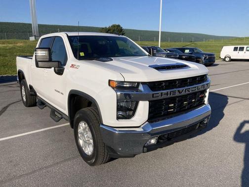 Summit White 2022 Chevrolet Silverado 3500 LT