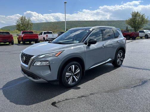 Boulder Gray Pearl/Super Black 2021 Nissan Rogue SL