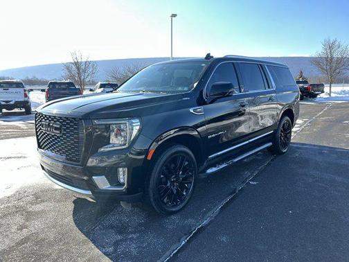2024 GMC Yukon XL Denali