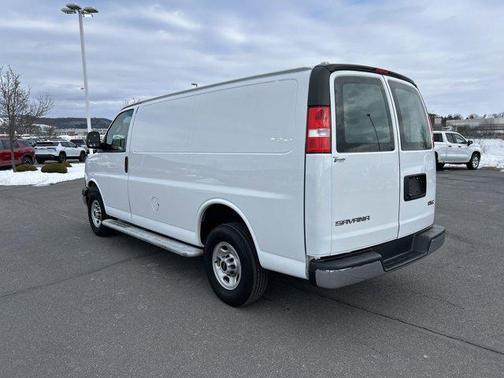 2024 GMC Savana 2500 Work Van