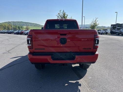 Flame Red Clearcoat 2024 RAM 2500 Big Horn Crew Cab 4x4 6'4' Box