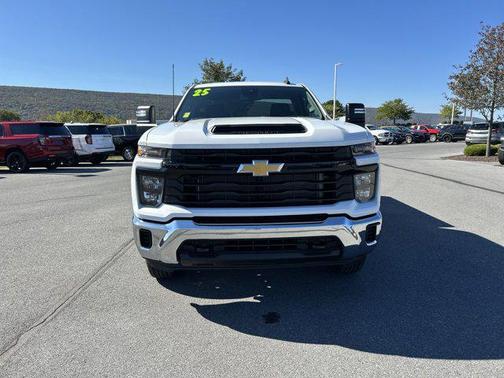 2025 Chevrolet Silverado 2500 WT