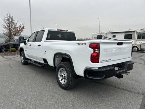 2026 Chevrolet Silverado 3500 WT
