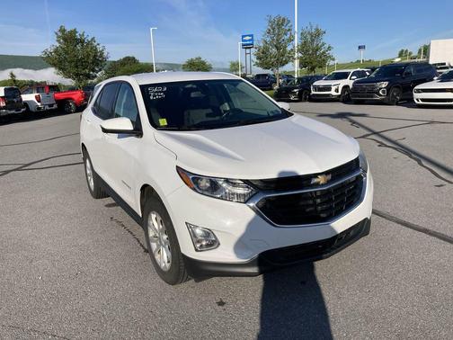 Summit White 2018 Chevrolet Equinox LT