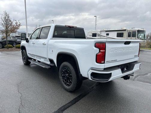 2026 Chevrolet Silverado 2500 High Country