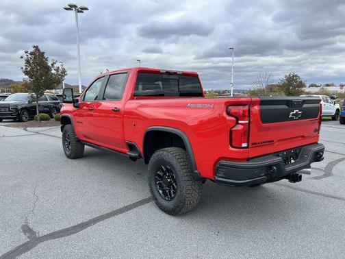 2026 Chevrolet Silverado 2500 Crew Cab, Standard Bed, XR2, 4WD