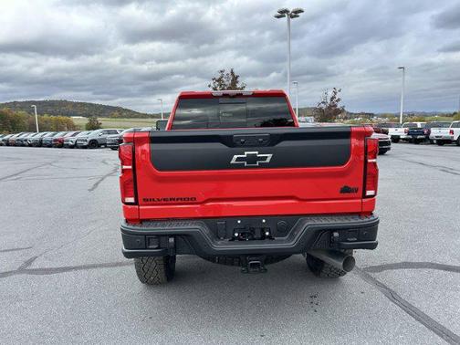 2026 Chevrolet Silverado 2500 Crew Cab, Standard Bed, XR2, 4WD