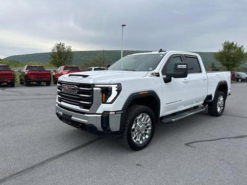 Summit White 2025 GMC Sierra 2500 SLE