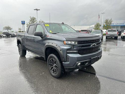 Shadow Gray Metallic 2020 Chevrolet Silverado 1500 RST