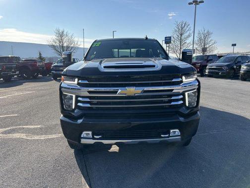 2022 Chevrolet Silverado 2500 High Country