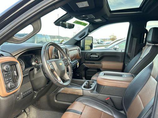 2022 Chevrolet Silverado 2500 High Country