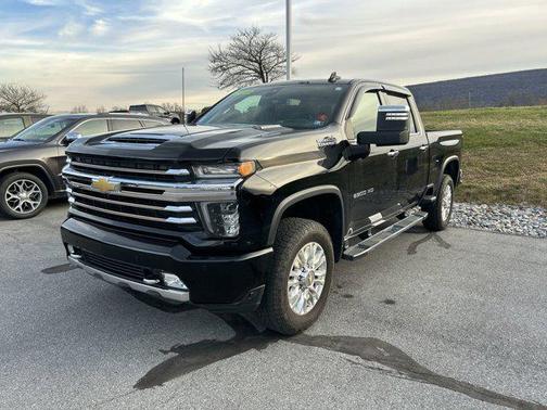 2022 Chevrolet Silverado 2500 High Country