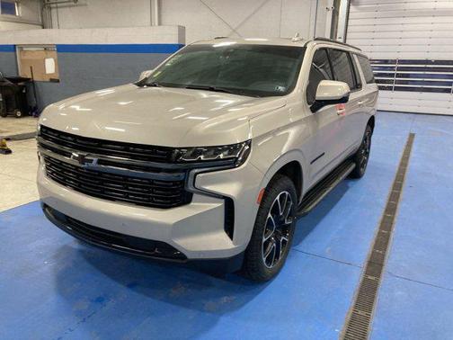 2021 Chevrolet Suburban RST