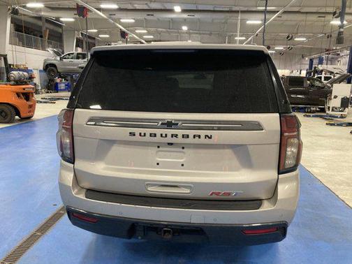 2021 Chevrolet Suburban RST