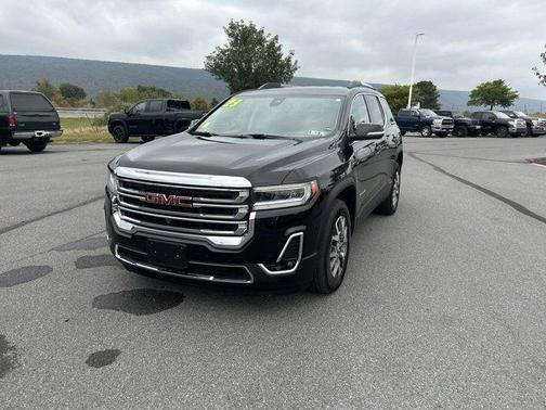 2023 GMC Acadia AWD SLT