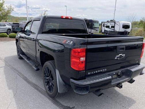 Black 2018 Chevrolet Silverado 1500 2LT