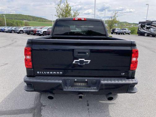 Black 2018 Chevrolet Silverado 1500 2LT
