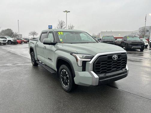 2022 Toyota Tundra SR5